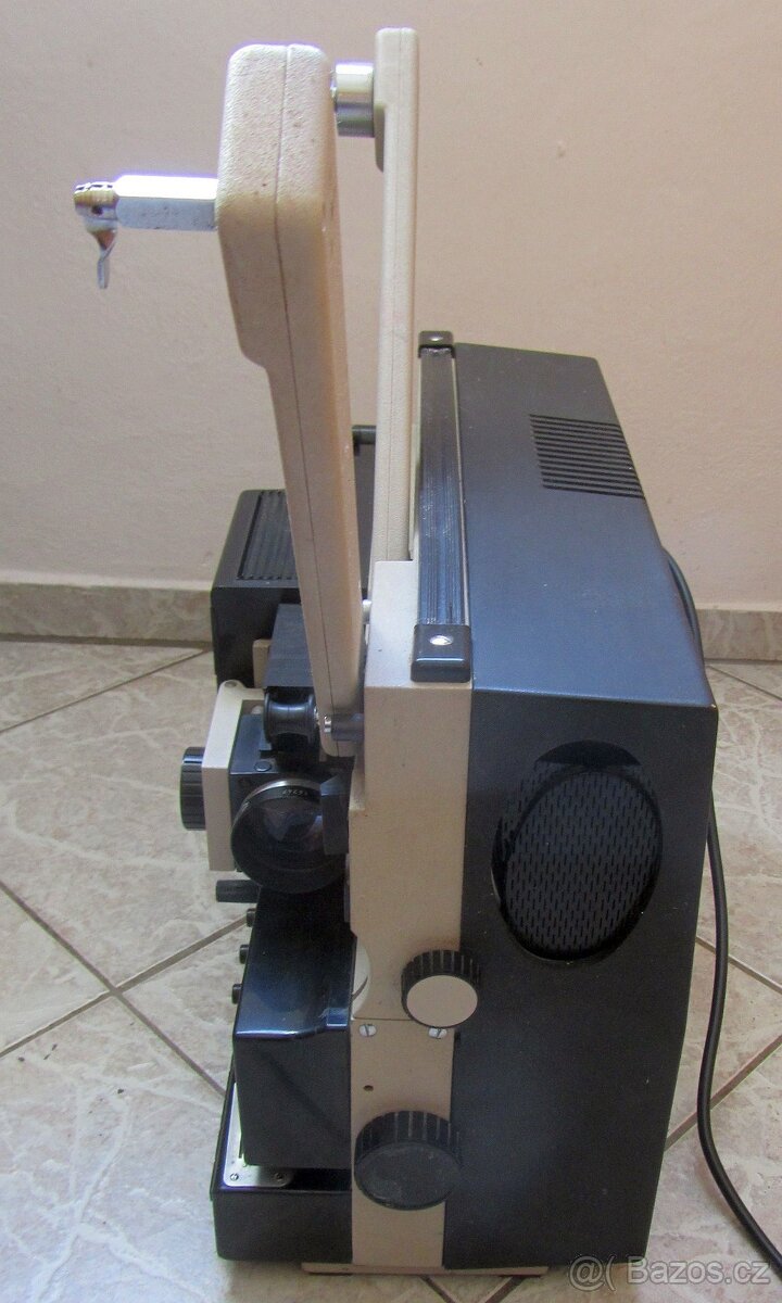 Promítačka Meopta Meoclub 16 + prodej sbírky fotoaparátů - 6