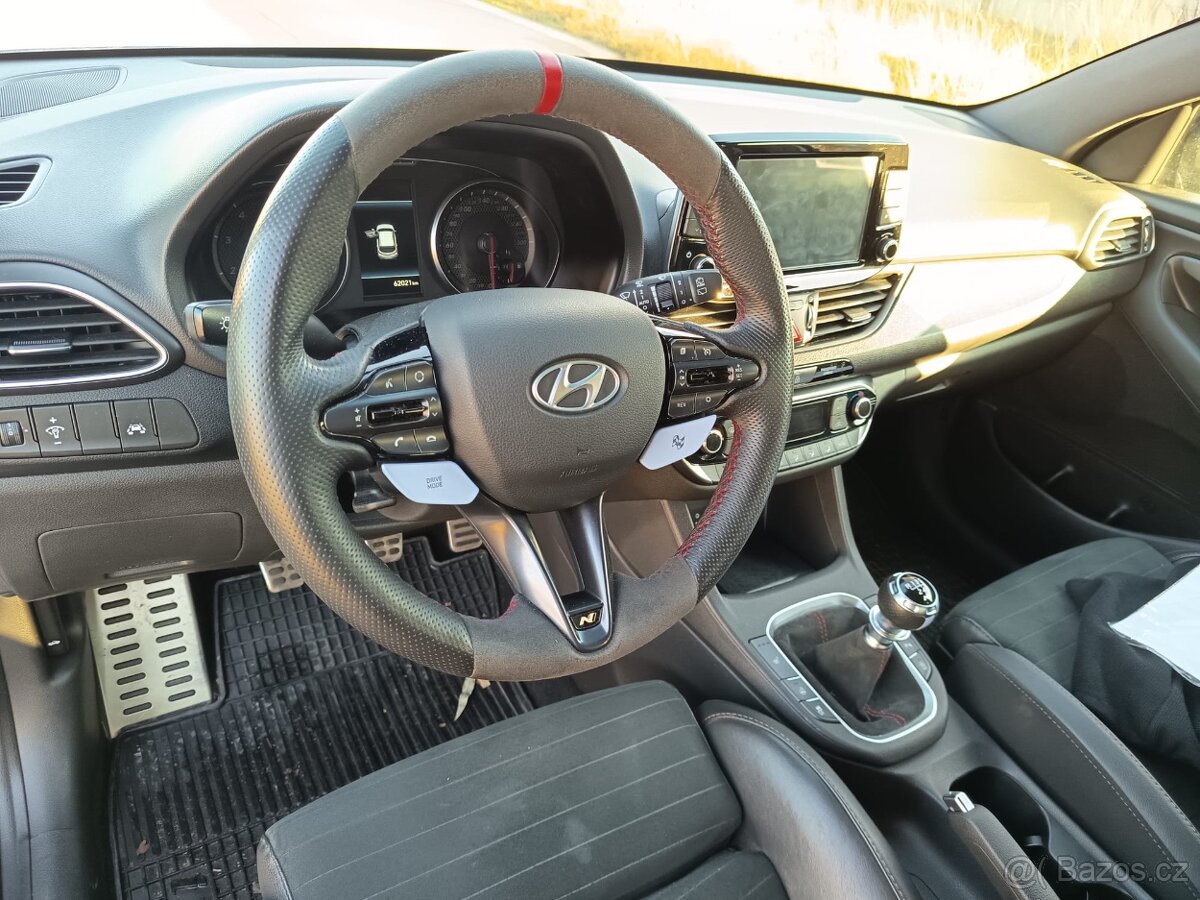Hyundai i30N Performance - 6