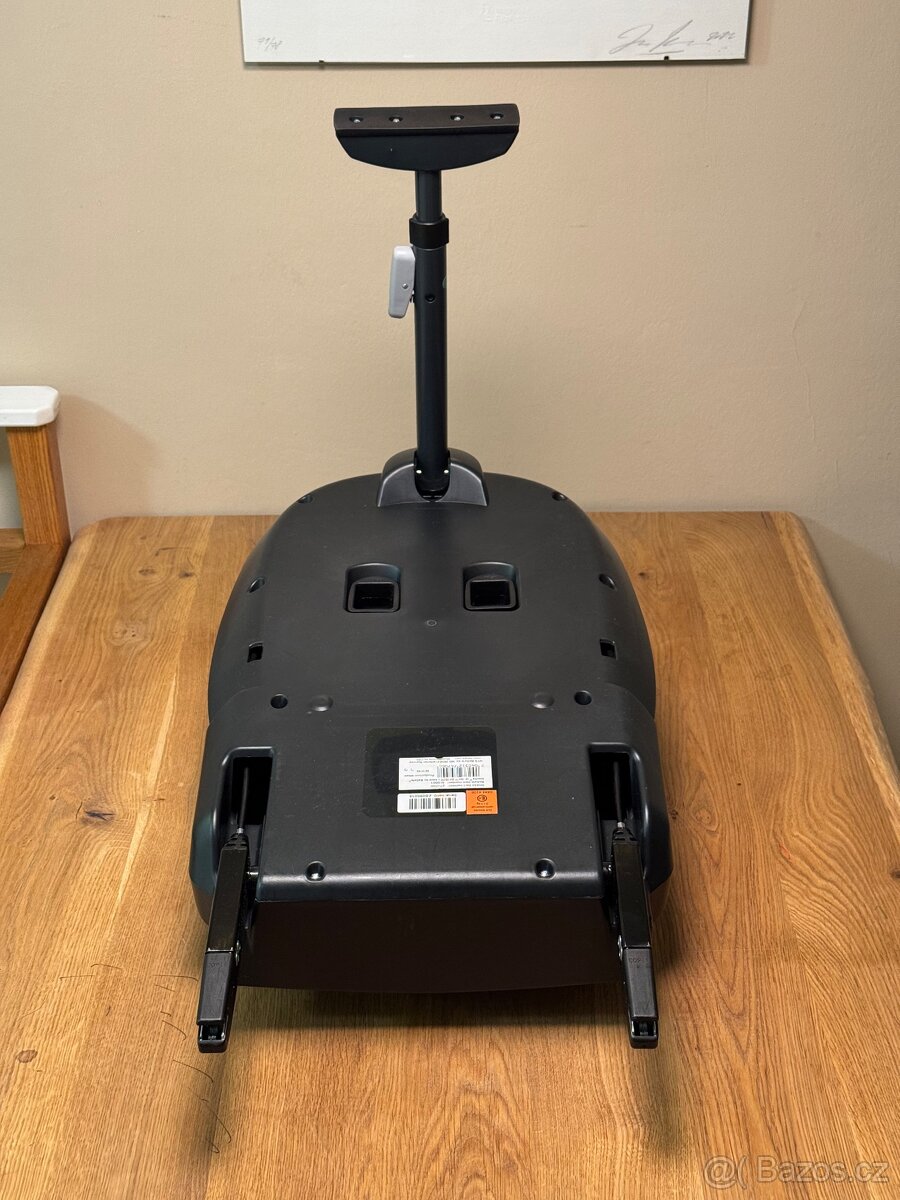 Stokke BeSafe IZI Go + báze - 6