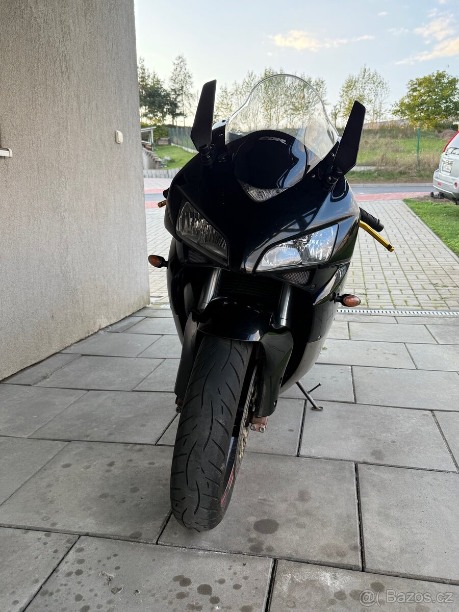 Honda CBR 1000rr - 6