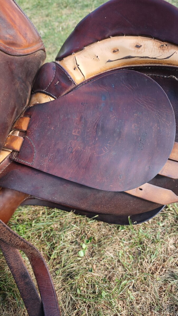 Prodám kožené jezdecké sedlo Passier posedlí 18" - 6