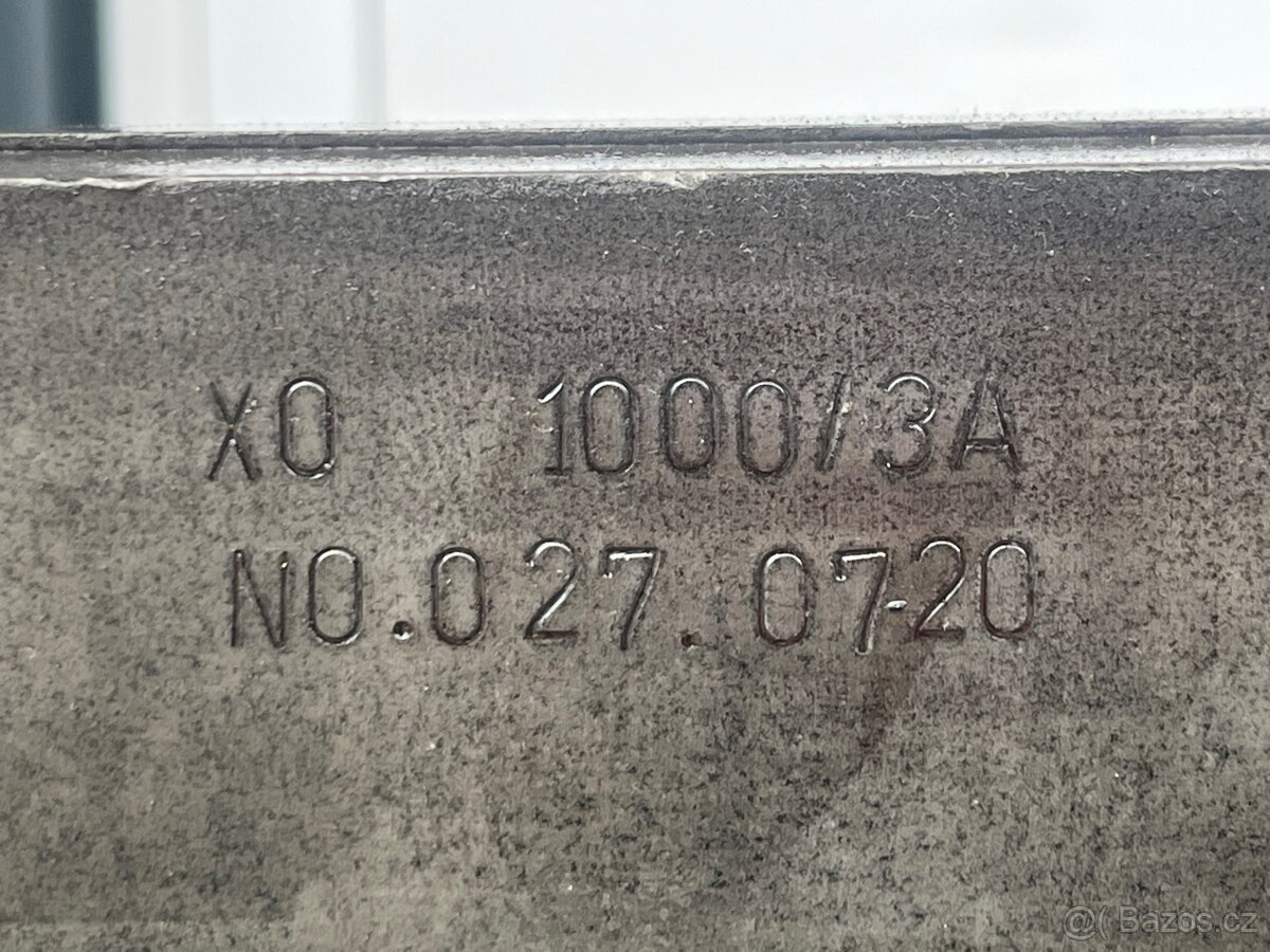 Ohýbačka plechů XO 1000/3 - 6