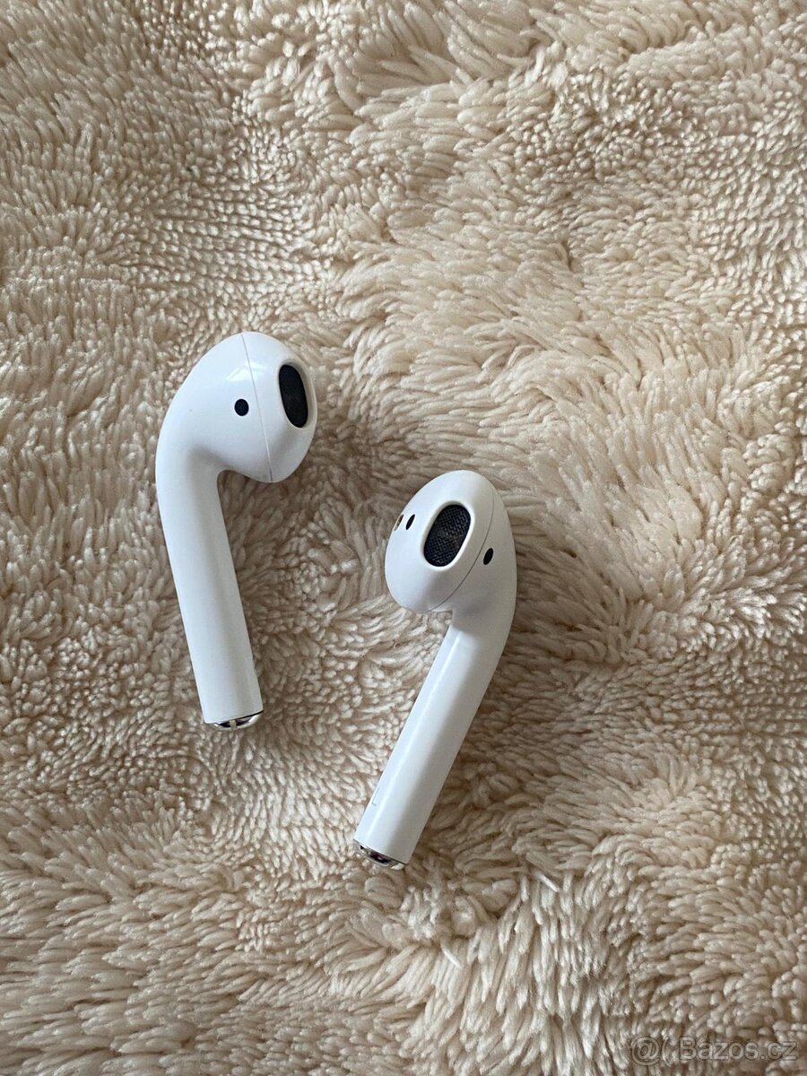 Apple AirPods 2. generace - 6