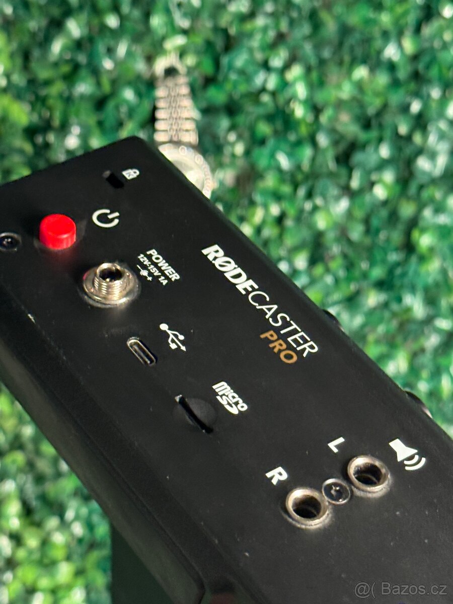 Rodecaster Pro - 6