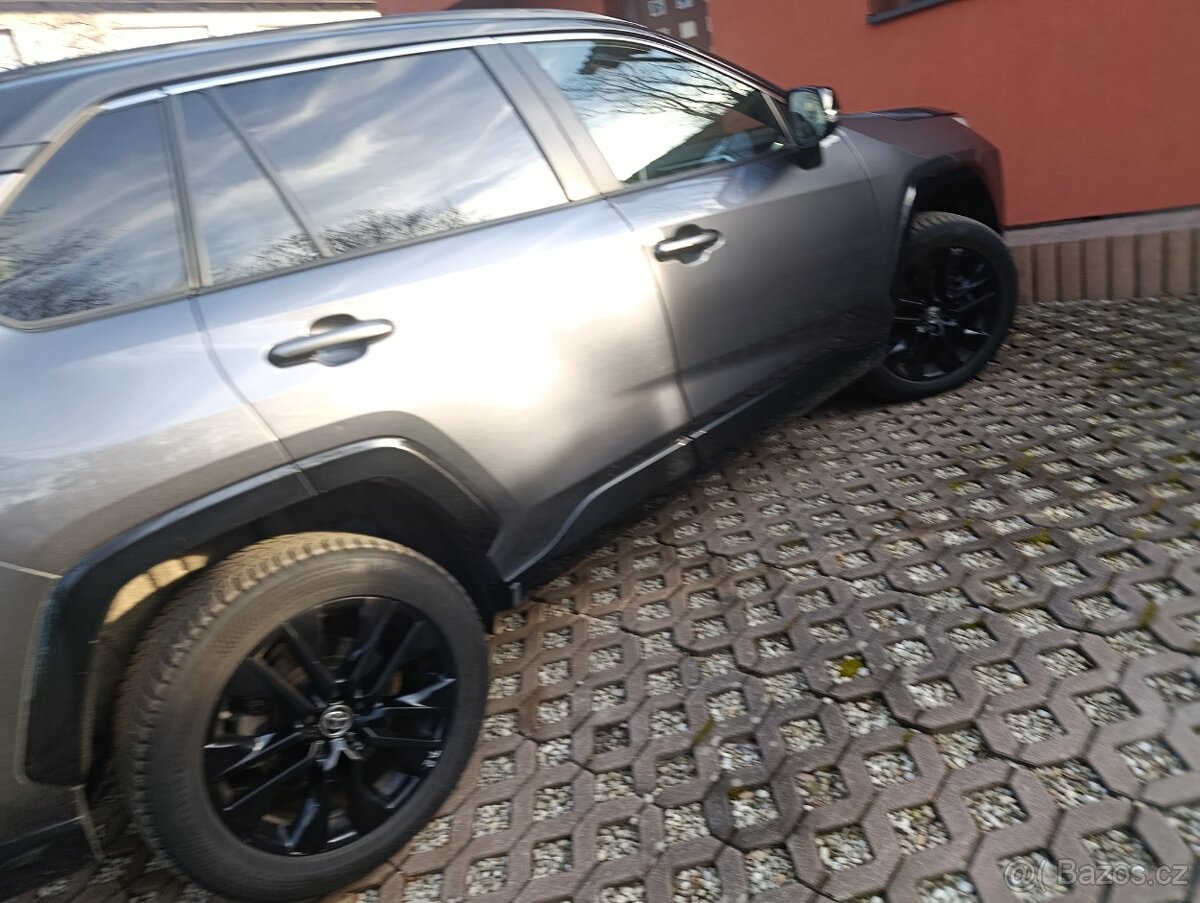 Prodám Toyota RAV4 - 6