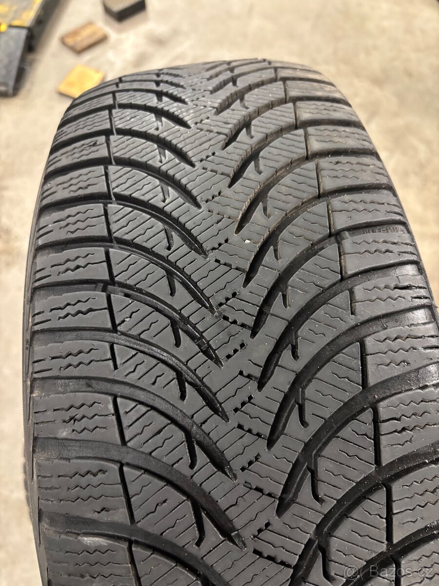 Zimni pneu Michelin 215/50/17 - 6