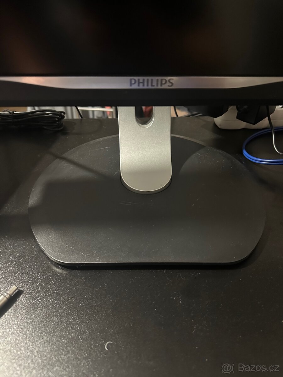 4K HDR monitor 32'' Phillips Brilliance 328P6VU USB C dok - 6