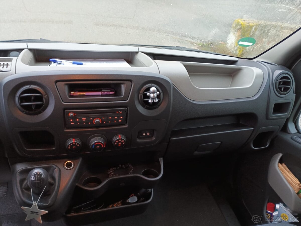 Renault Master 2.3. - 6