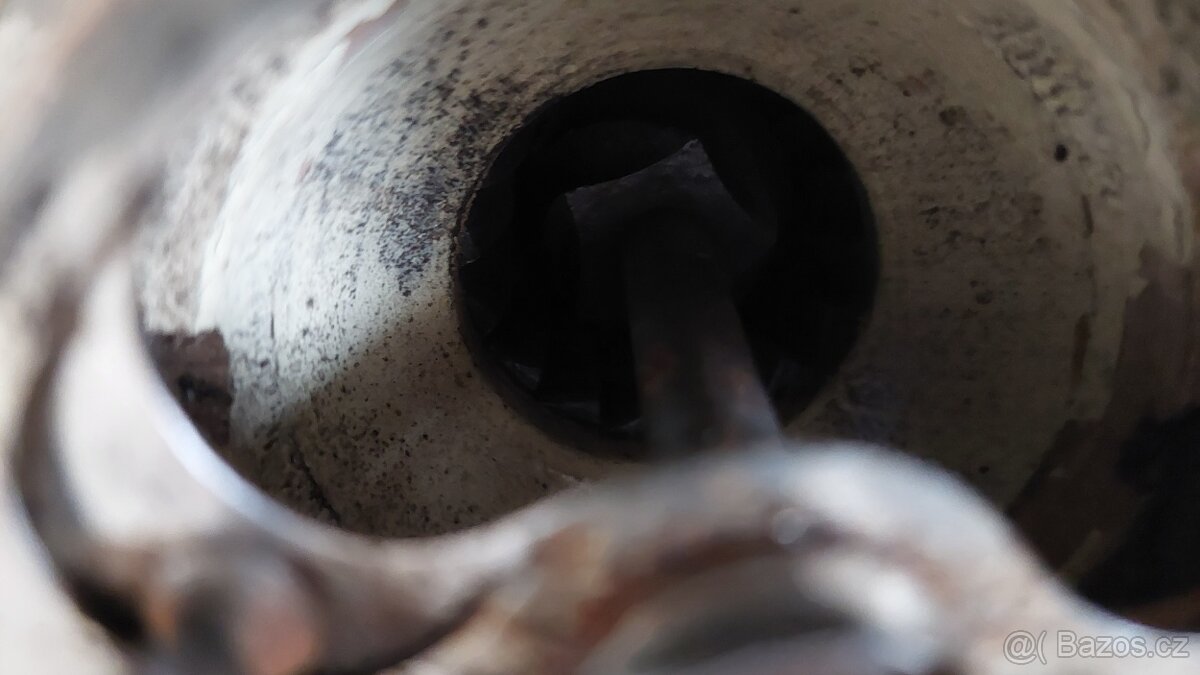 Mlýnek na kávu - 6