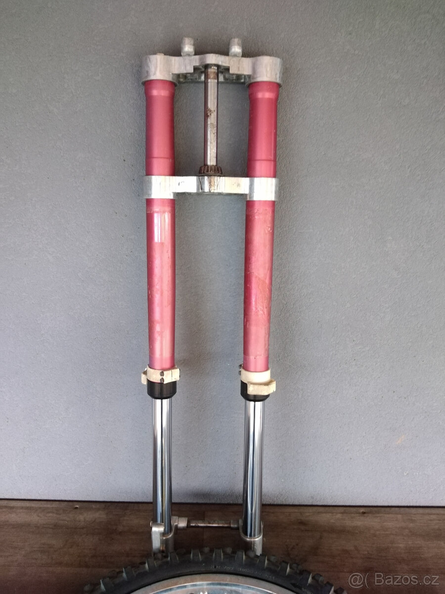 Přední vidlice+kolo - 6