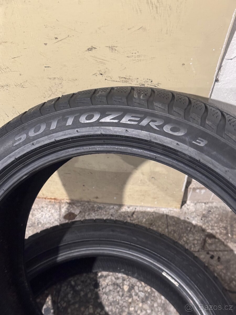 Zimní pneu 225/45/19 Pirelli Sottozero 3 - 6