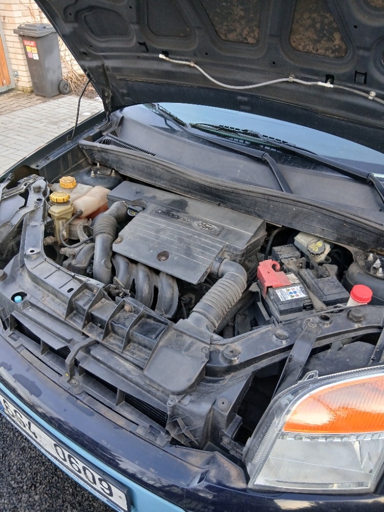 Ford Fusion 1.4 i - 6