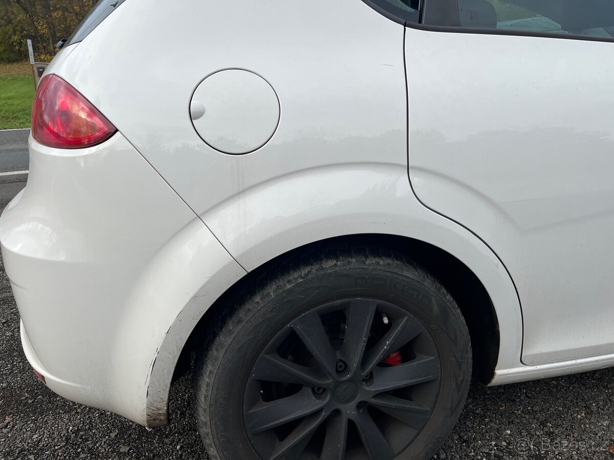 Seat Leon 1.2tsi rok 2012 77kw - 6