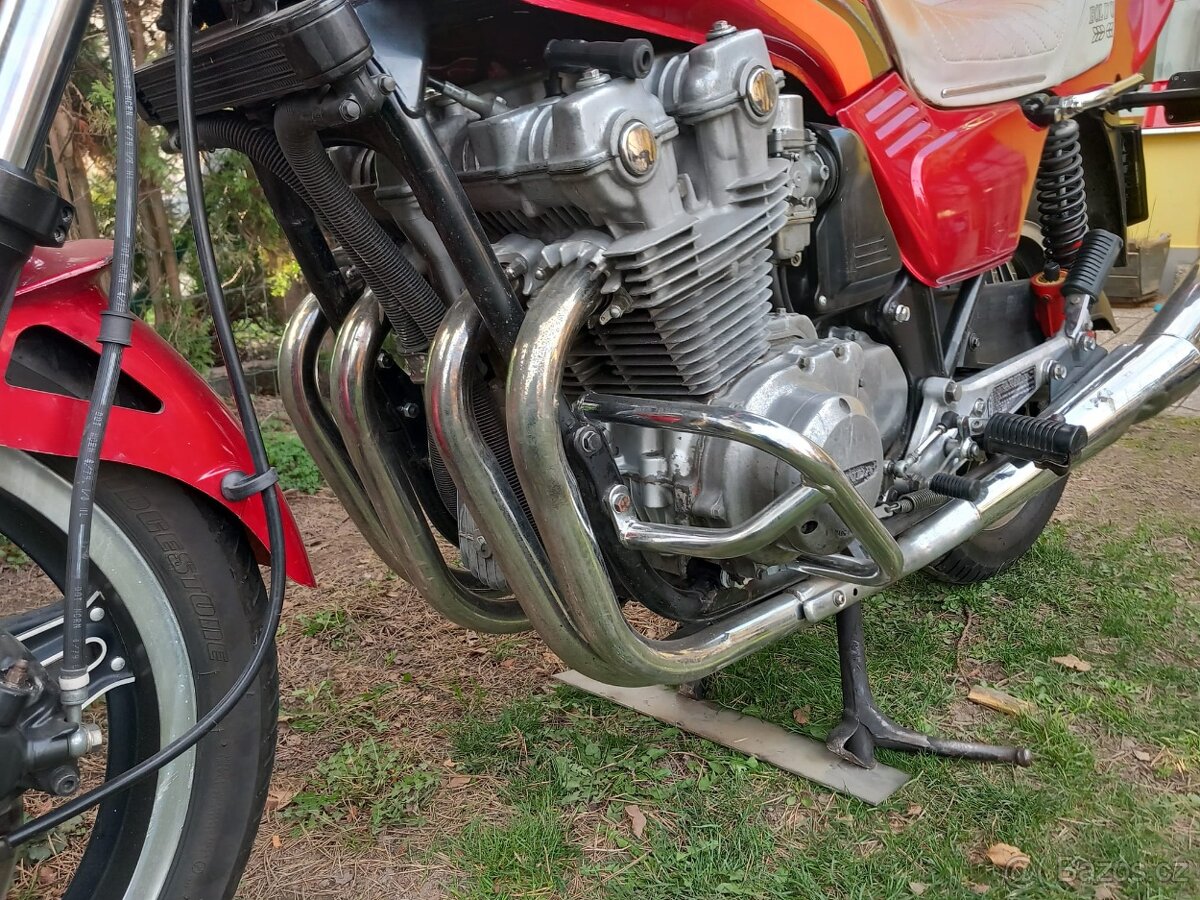 Honda Boldor 900 - 6