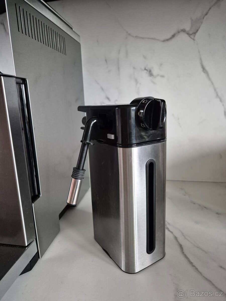 DeLonghi PrimaDonna Exclusive ESAM 6900.M - 6