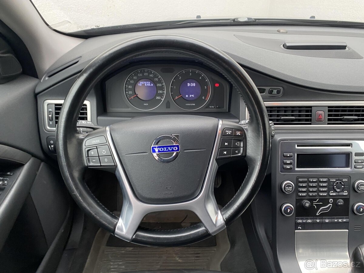 Volvo V70 2.0d , 100 kW nafta, 2010 - 6