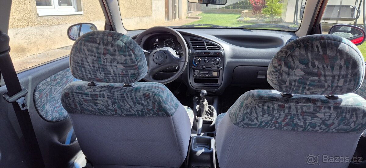 Daewoo Lanos 1.5 - 6