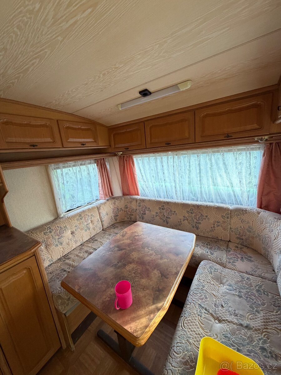 Tabbert Comtesse 540 s SPZ – prostorný karavan - 6