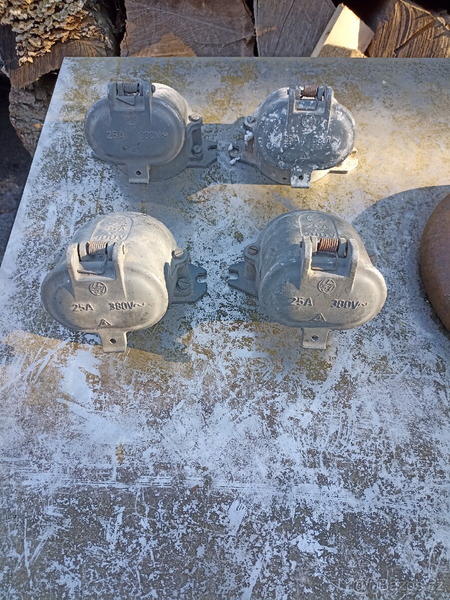 4 x Stará zásuvka na 380V 25A - 6