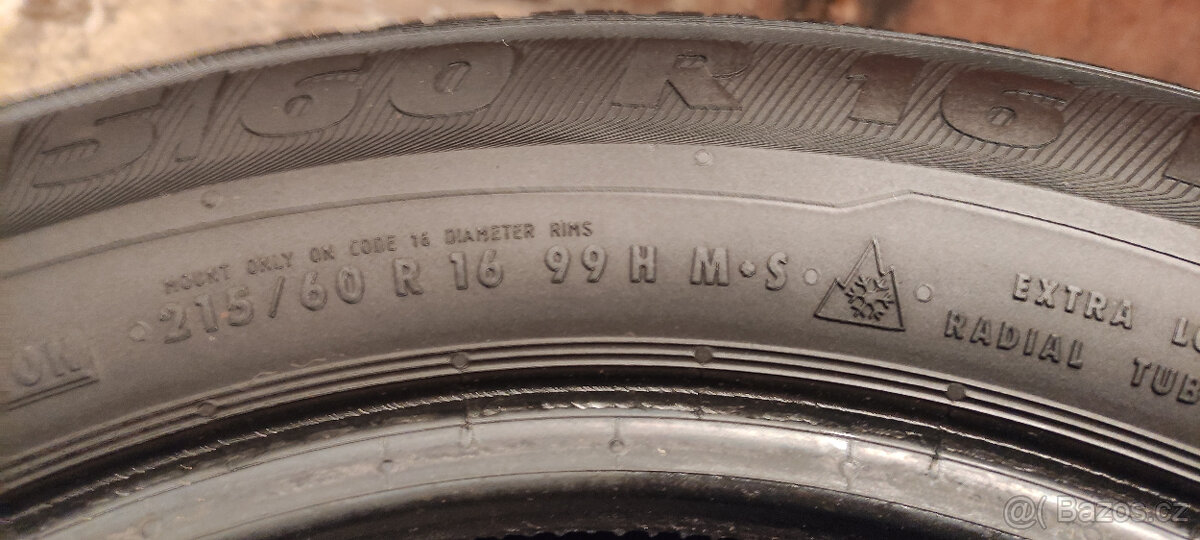 Zimní pneu 215/60/16 - 6