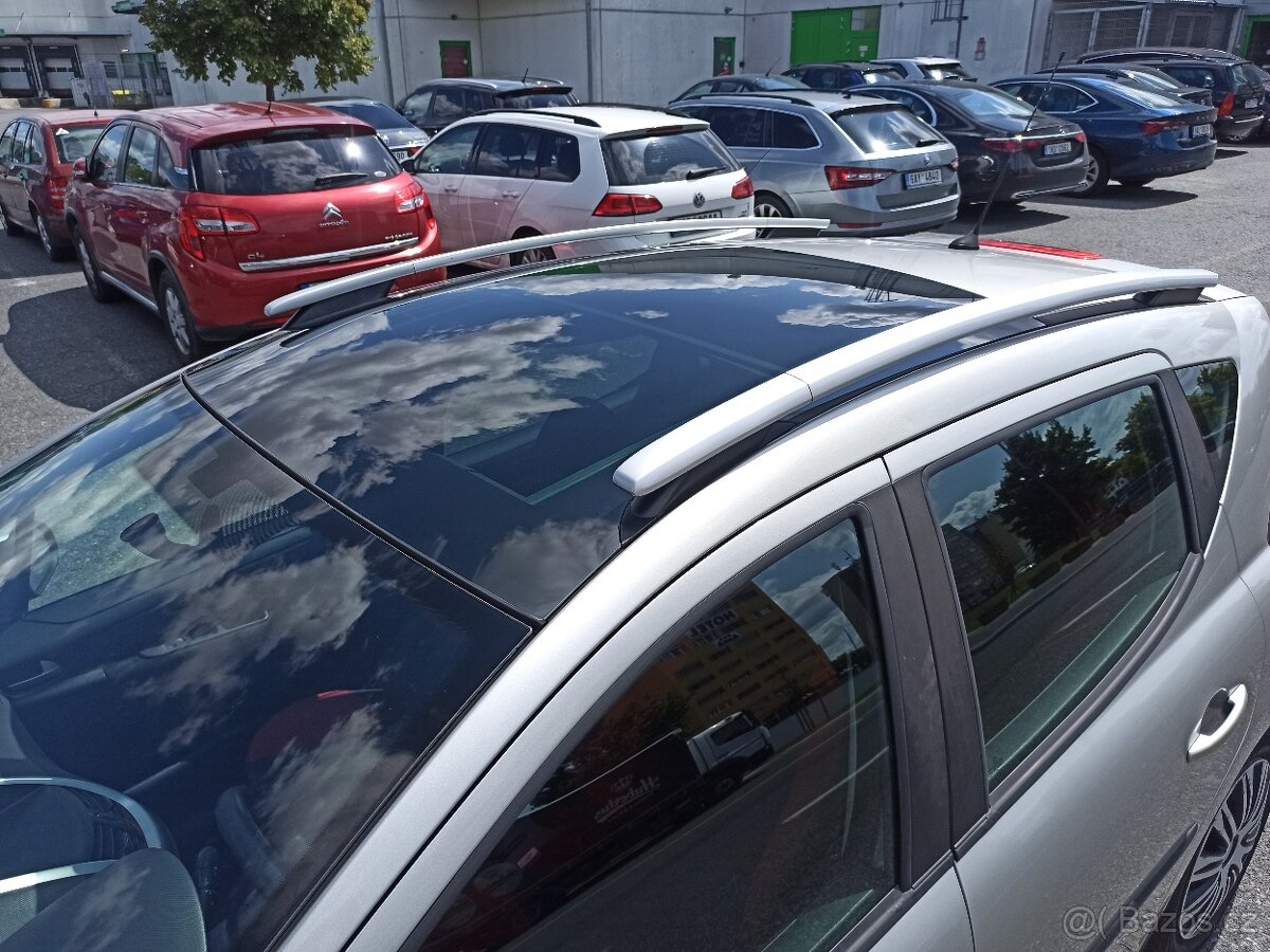 Peugeot 207 1.4 VT-i 70kW SW PANORAMA ČR, 2.MAJITEL - 6