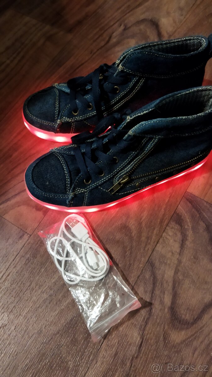 DŽÍNOVÉ SVÍTÍCÍ LED BOTY vel.36 - 6