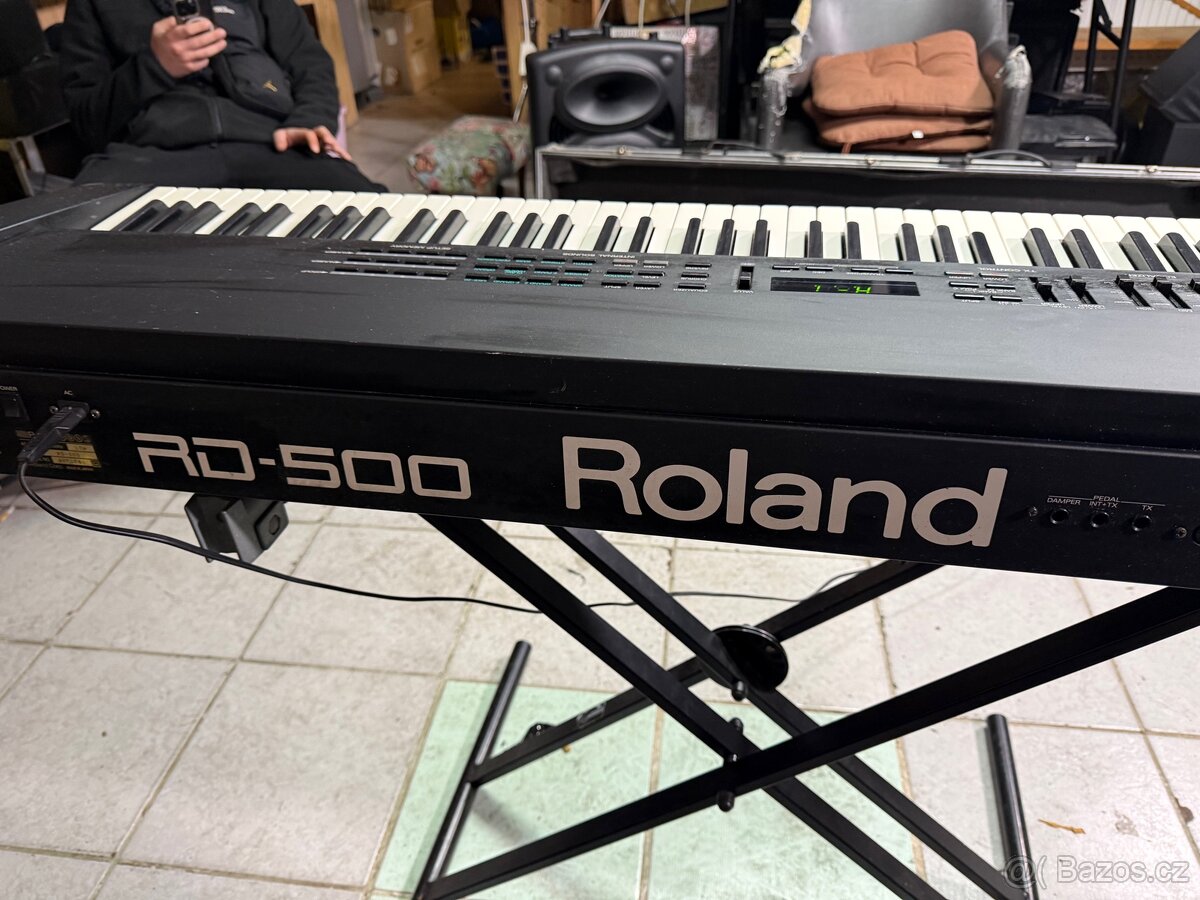 ROLAND RD 500 - 6