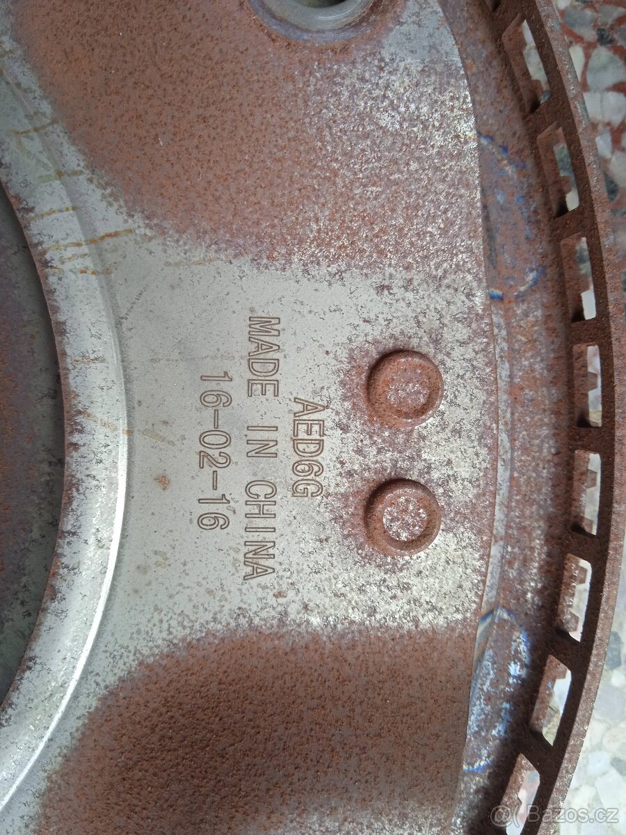 Hydroměnič Volvo V40 - 6