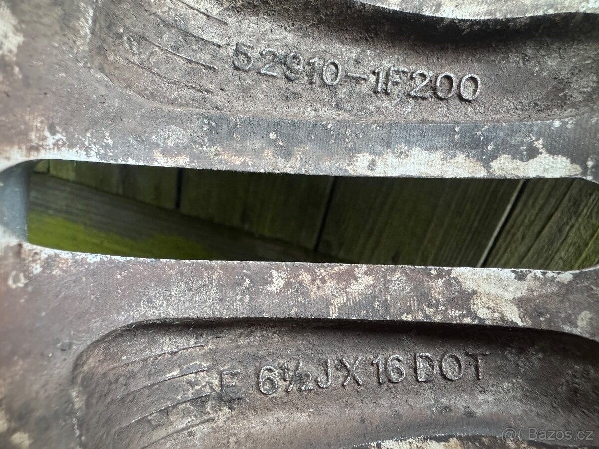 6,5Jx16 et41 Kia alu disky 5ks - 6