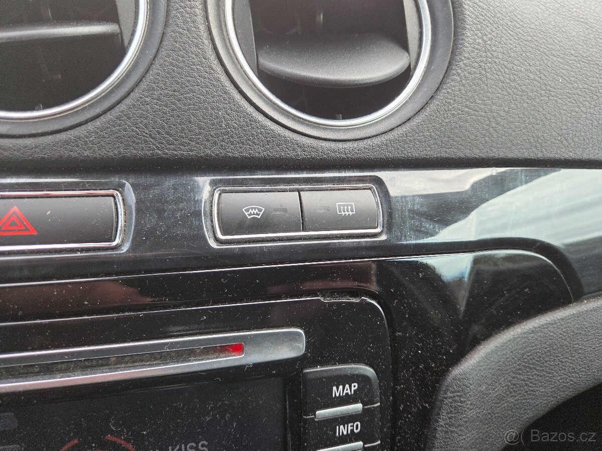 Ford Galaxy 2.0 TDCi 103kw 2010 ghia - 6