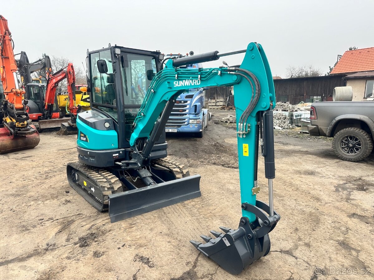 SUNWARD SWE 25UF, úplně nový stroj, záruka - 6