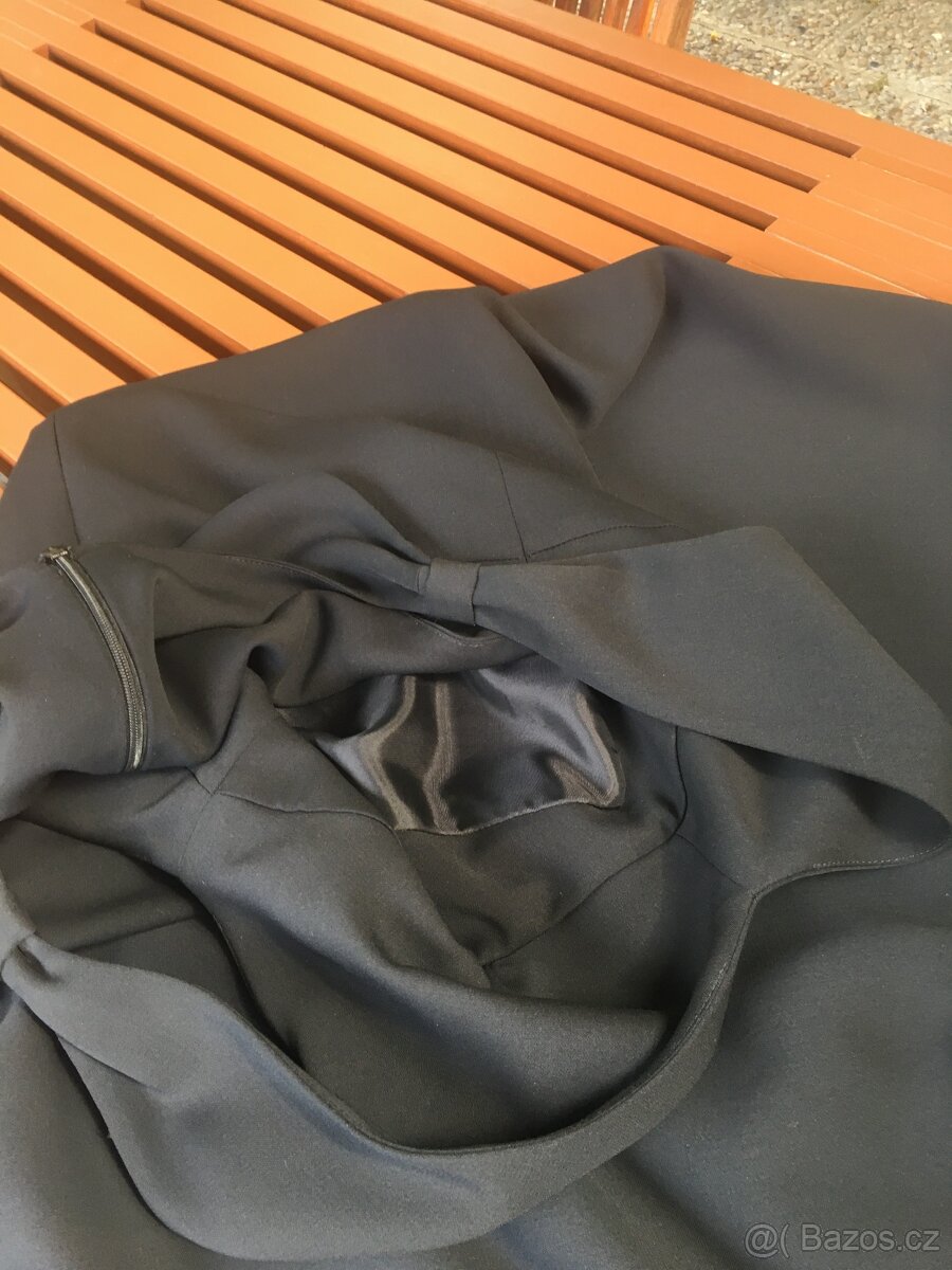 "Malé černé" zn. Pia Jessen, vel. S/M - 6