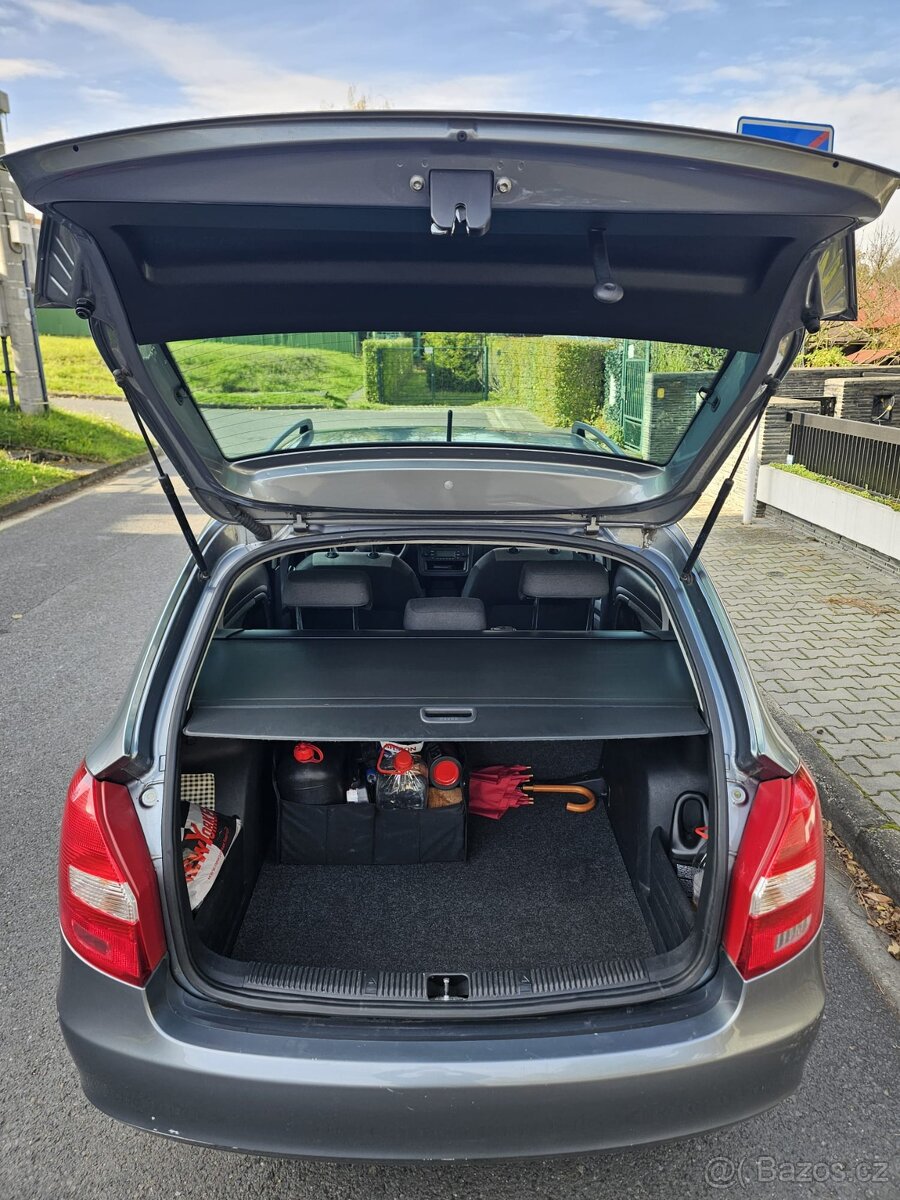 Škoda Fabia II Combi 1.4 16V 63 kW - 6