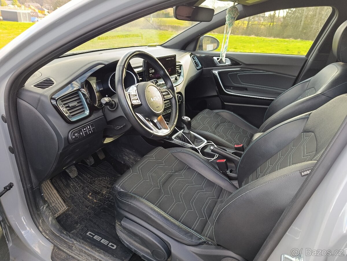 Kia Ceed SW Edice 30 - 6