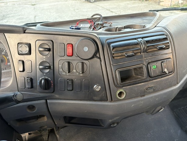 Mercedes-Benz ATEGO 918 AF s hydraulickou plošinou Inreka - 6