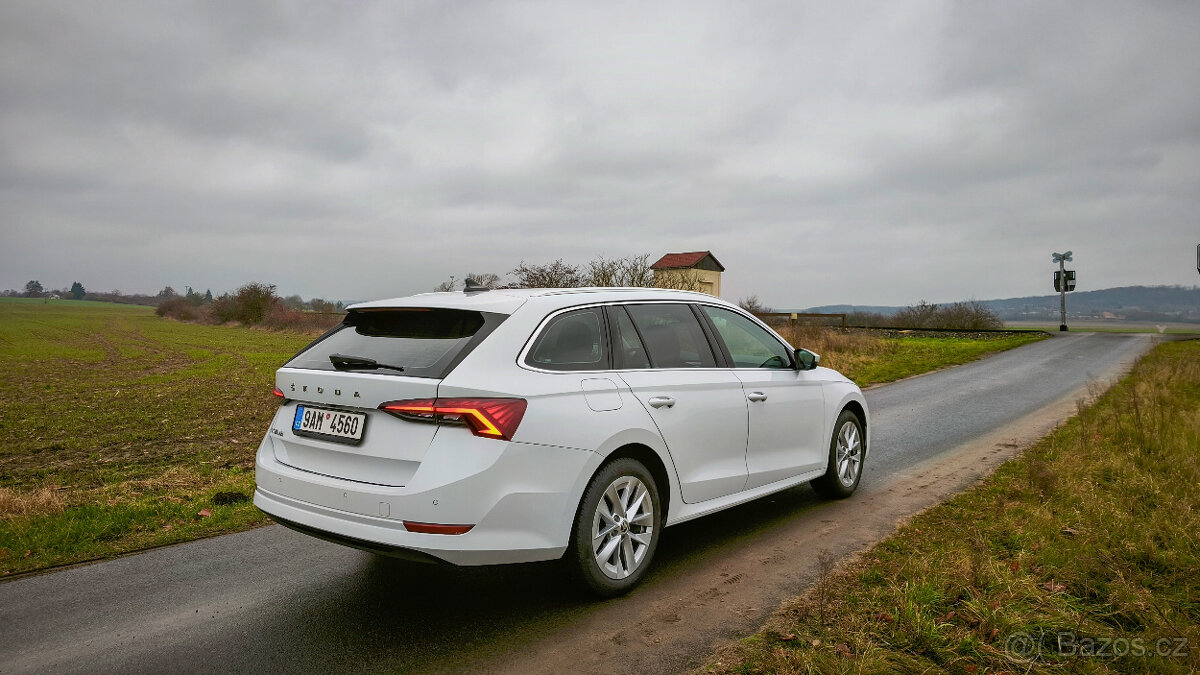 Škoda Octavia Combi 4 IV 2.0 TDI STYLE Plus ACC Matrix - 6