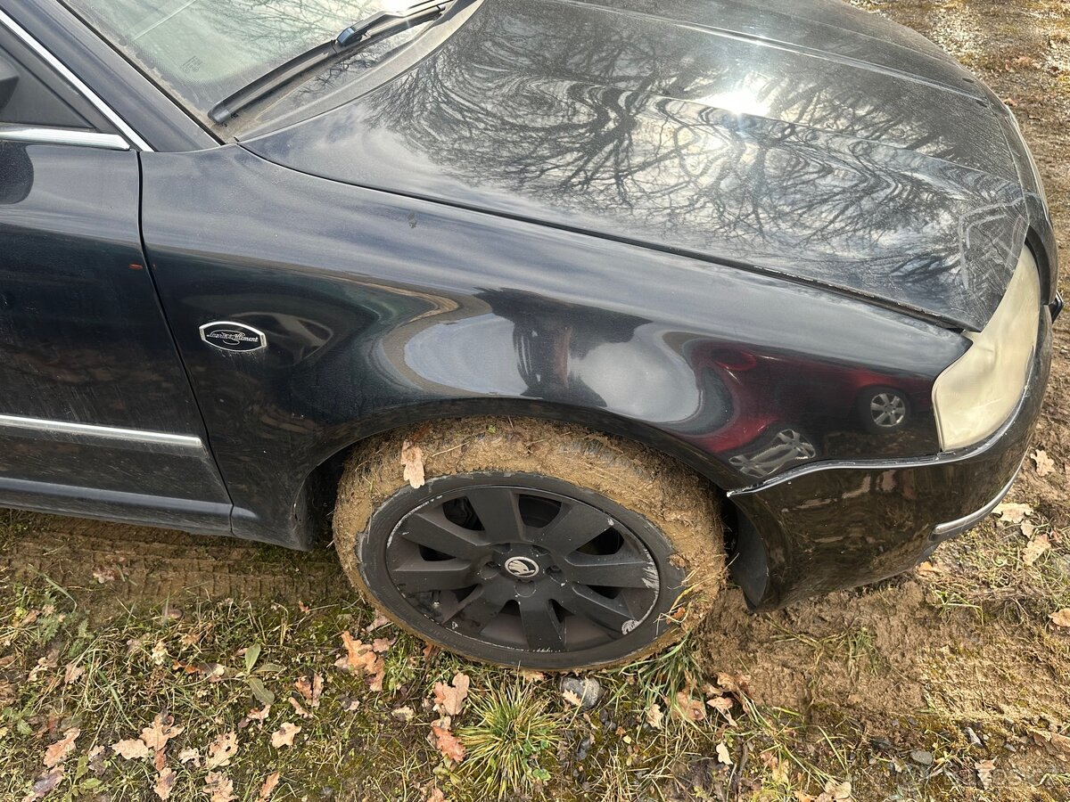 Škoda Superb 2,5 tdi Laurin&Klement díly - 6