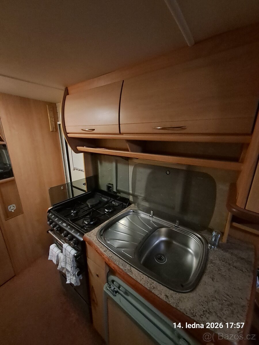 Karavan/obytný přívěs Ace/2004/solár/předstan - 6