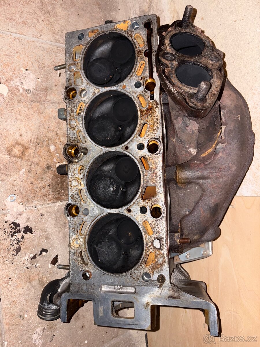 Bmw m43b18 kompletní hlava - 6