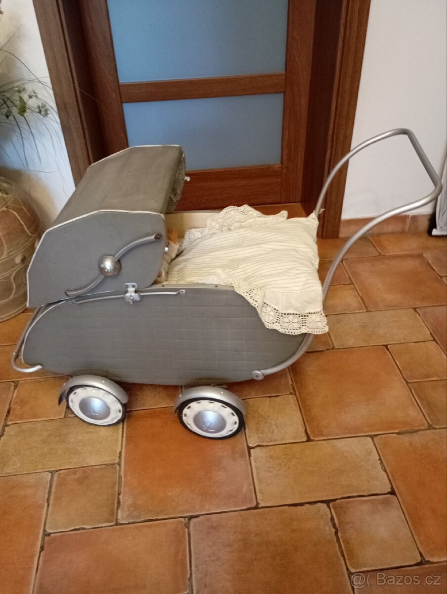 Retro kočárek - 6