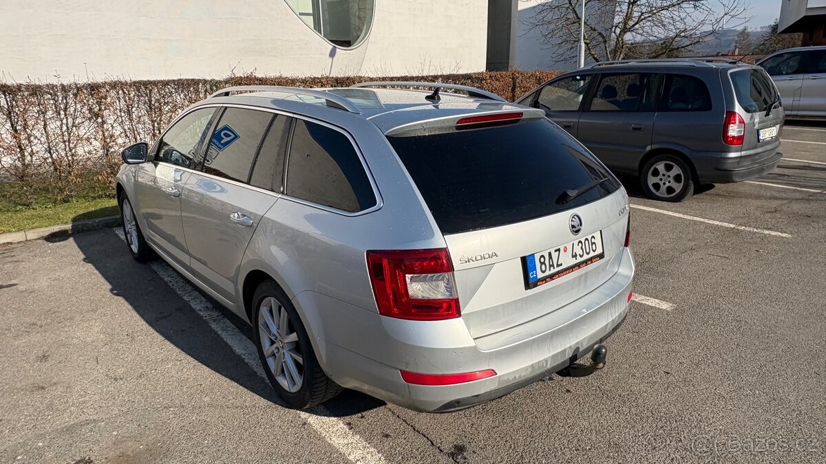 Prodám Škoda Octavia 1,6TDi combi, aut. - 6