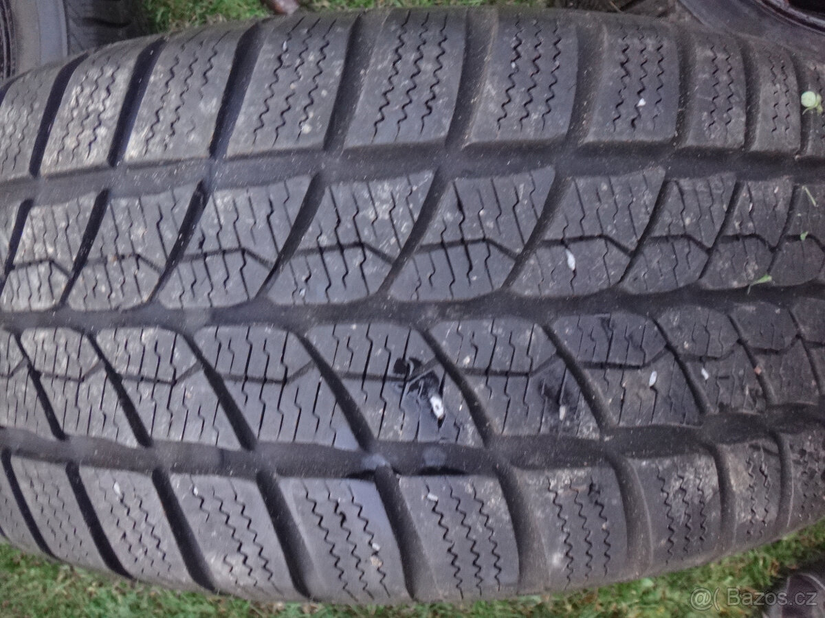 Prodám zimní 165x70 R 13 pneu na discích na Ford Focus - 6