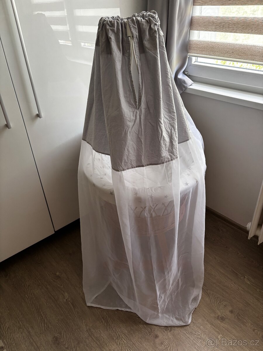 PROUTĚNÝ MOJŽÍŠŮV KOŠ - 6