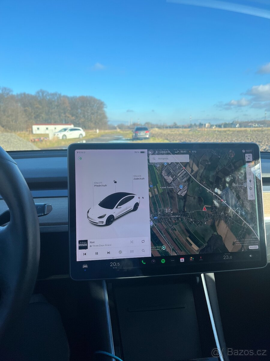 Tesla Model 3 SR+, zdarma nové pneu - 6