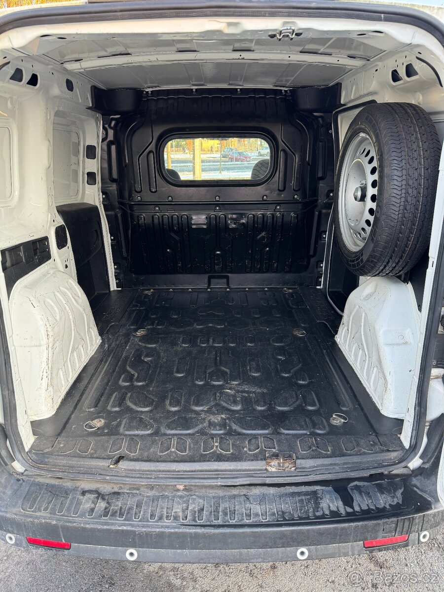 Fiat Dobló 1,4 CNG 88 kW - 6