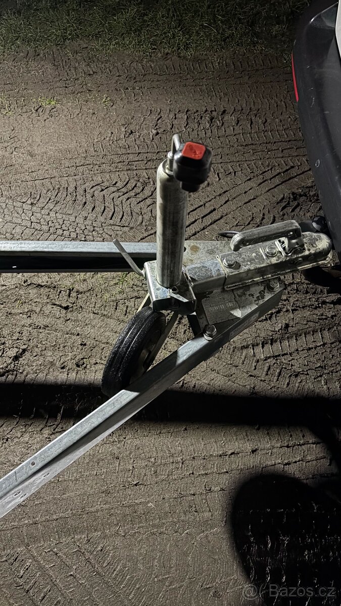 Přívěsný vozík TEMA - 6