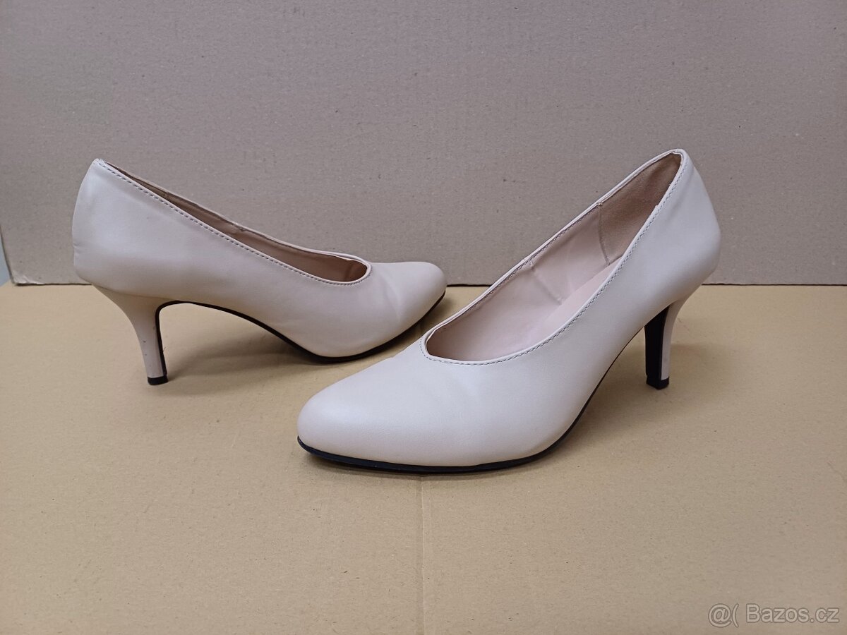 Béžové lodičky vel.40 - 6