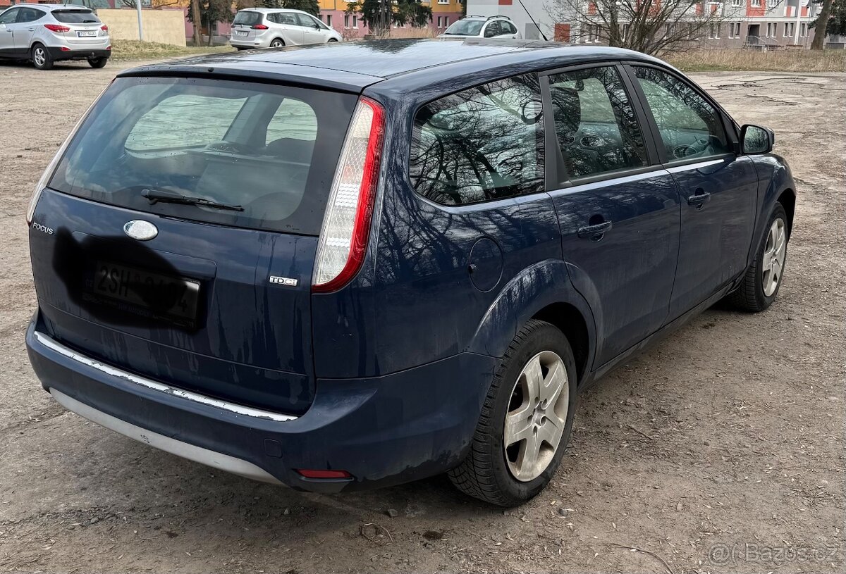 Ford Focus najeto 211 tis km - 6
