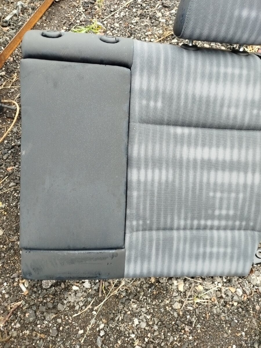 Komplet zadní sedačky BMW E87 - 6