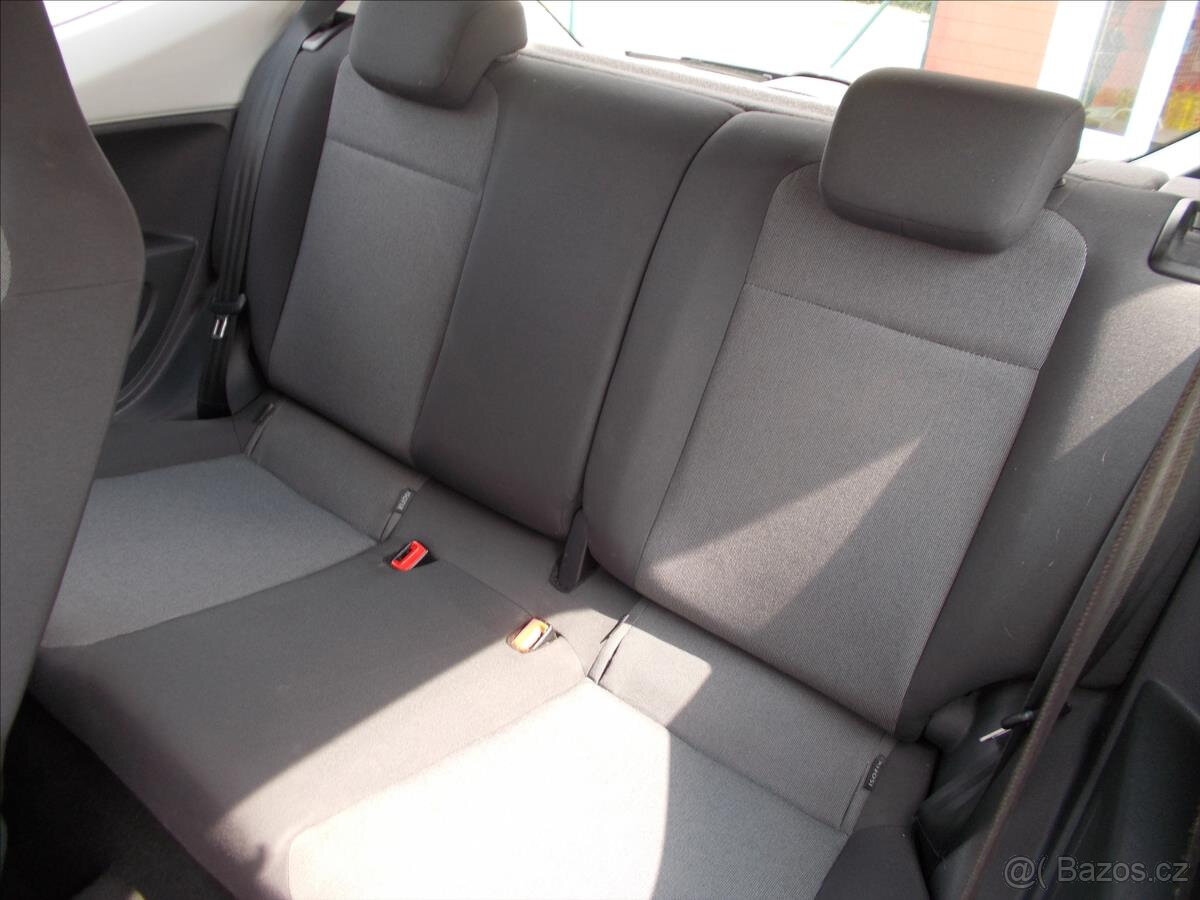 VW up 1.0 MPI 55 kW – KLIMA, vyhř. sedadla, nová STK - 6